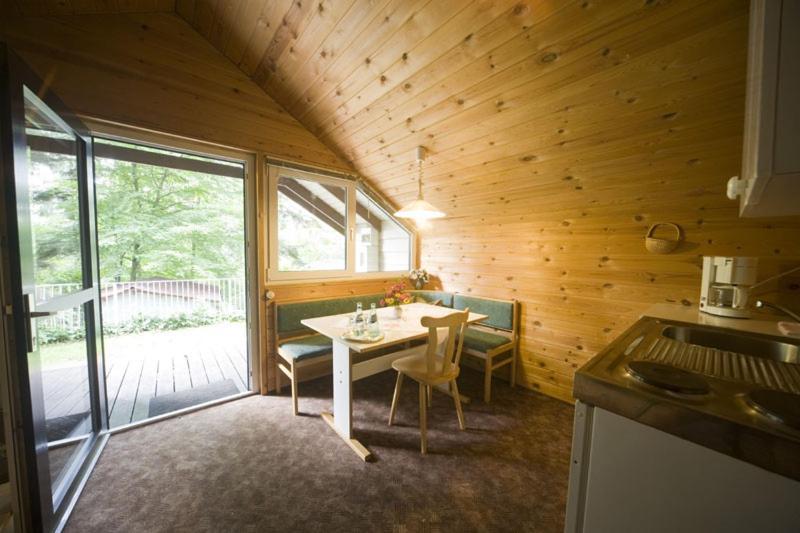Waldidylle - Bungalows An Der Talsperre Kriebstein エクステリア 写真